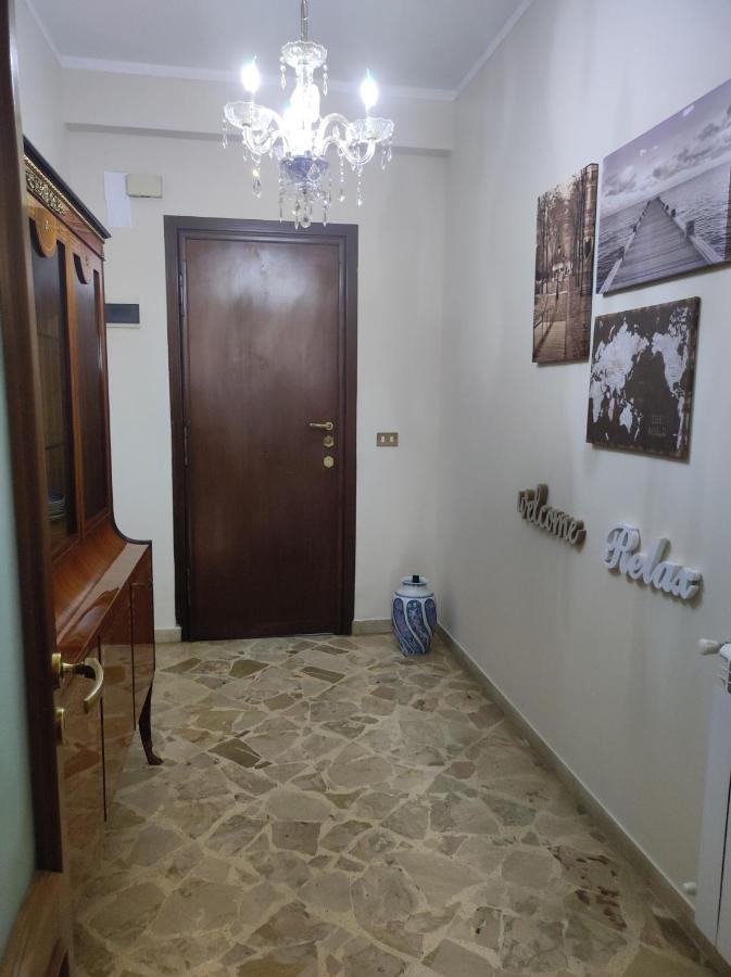 New Dawn Apartment, Appartamento Turistico, Casa Per Vacanza, Tre Camere Indipendenti Catánia Buitenkant foto